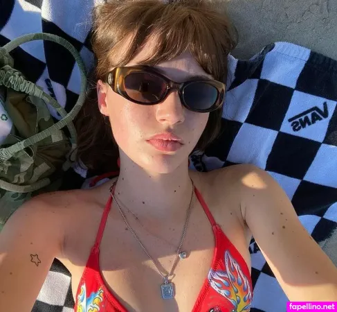 Claire Drake OnlyFans Thumbnail #bEgSBnGIO7