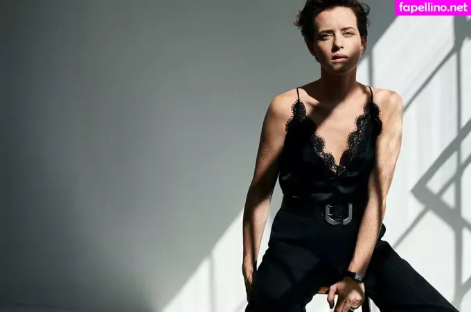 Claire Foy OnlyFans Thumbnail #2aEsY0Zdh9