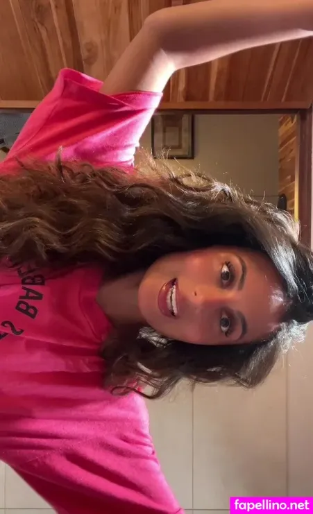 Claire Grossman OnlyFans Thumbnail #BMp2kr7IAt