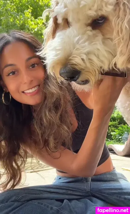 Claire Grossman OnlyFans Thumbnail #sKICbQYCKu