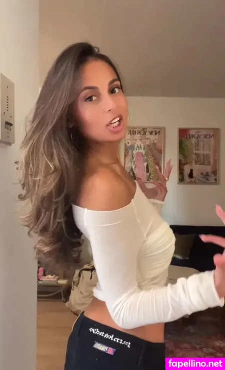 Claire Grossman OnlyFans Thumbnail #vR6qo5M0f0