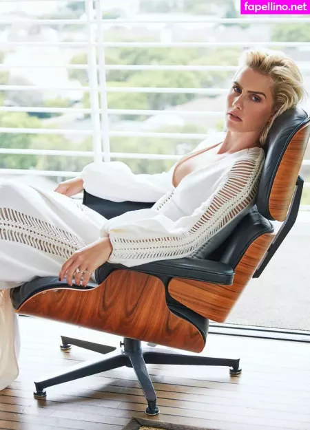 Claire Holt OnlyFans Thumbnail #8UfP5p4RPw