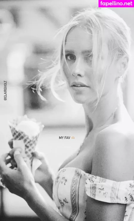 Claire Holt OnlyFans Thumbnail #P8LzBedT6V