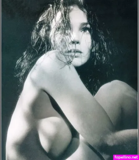 Claire Keim OnlyFans Thumbnail #b2FsV8jJ4X