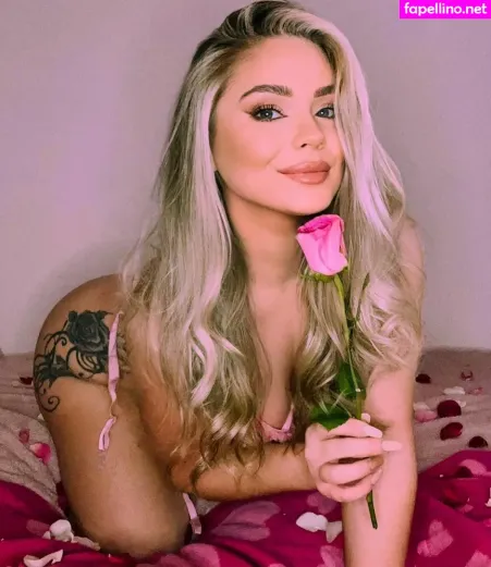 Claire Maclachlan 1 OnlyFans Thumbnail #Gn5ebLx2bK