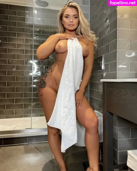 Claire Maclachlan 1 OnlyFans Thumbnail #XfJy7BzqdW