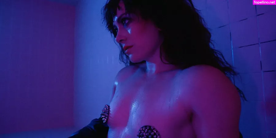 Claire Max OnlyFans Thumbnail #1JTqTotO8M