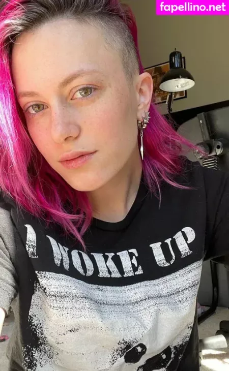 Claire Max OnlyFans Thumbnail #2UAHgJYICs