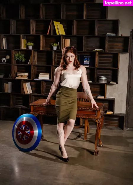 Claire Max OnlyFans Thumbnail #56iCKyDqaK