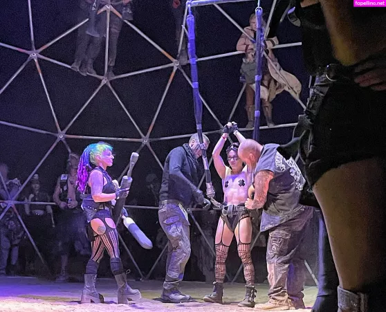 Claire Max OnlyFans Thumbnail #56yzltPEyZ