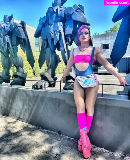 Claire Max OnlyFans Thumbnail #IswWp4MQto