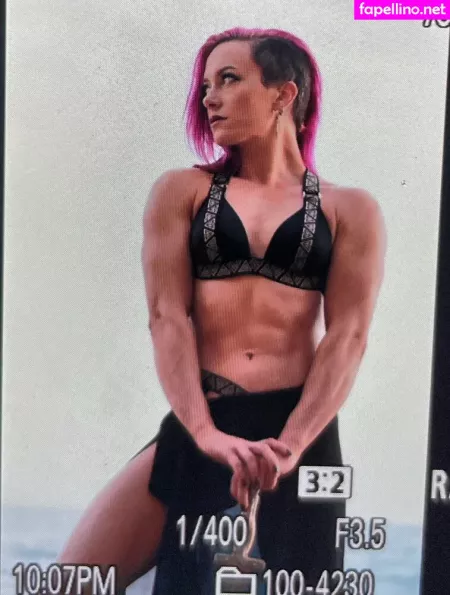 Claire Max OnlyFans Thumbnail #MM7lHBm6lU