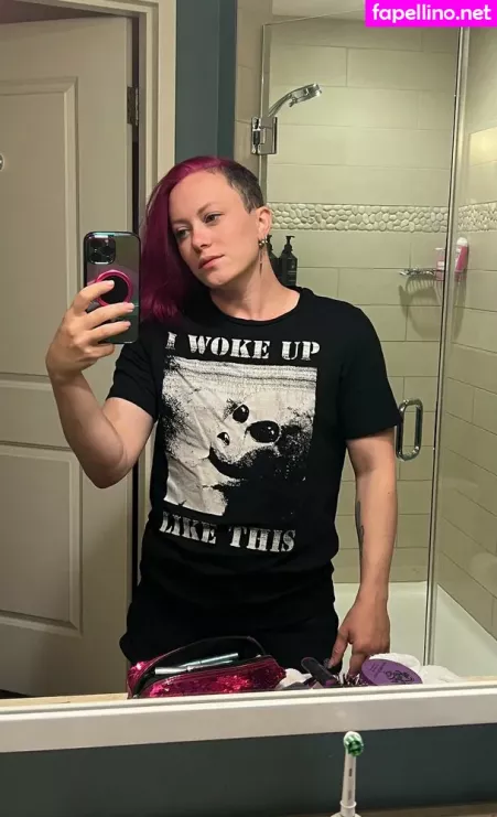 Claire Max OnlyFans Thumbnail #TwWFHG1Xnq