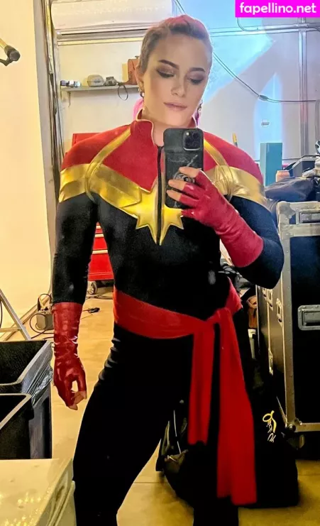 Claire Max OnlyFans Thumbnail #XSPExN5l9E