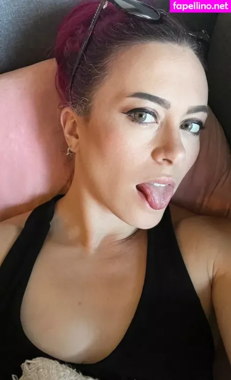 Claire Max OnlyFans Thumbnail #ktgZGSEhmS