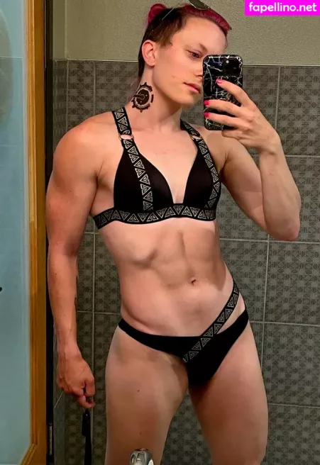 Claire Max OnlyFans Thumbnail #twwyQ3AtYQ