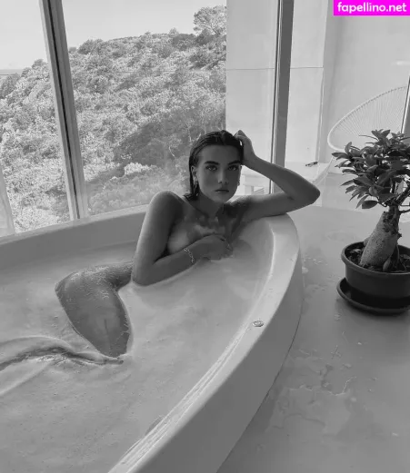Claire Molin OnlyFans Thumbnail #fxwQDzESuN