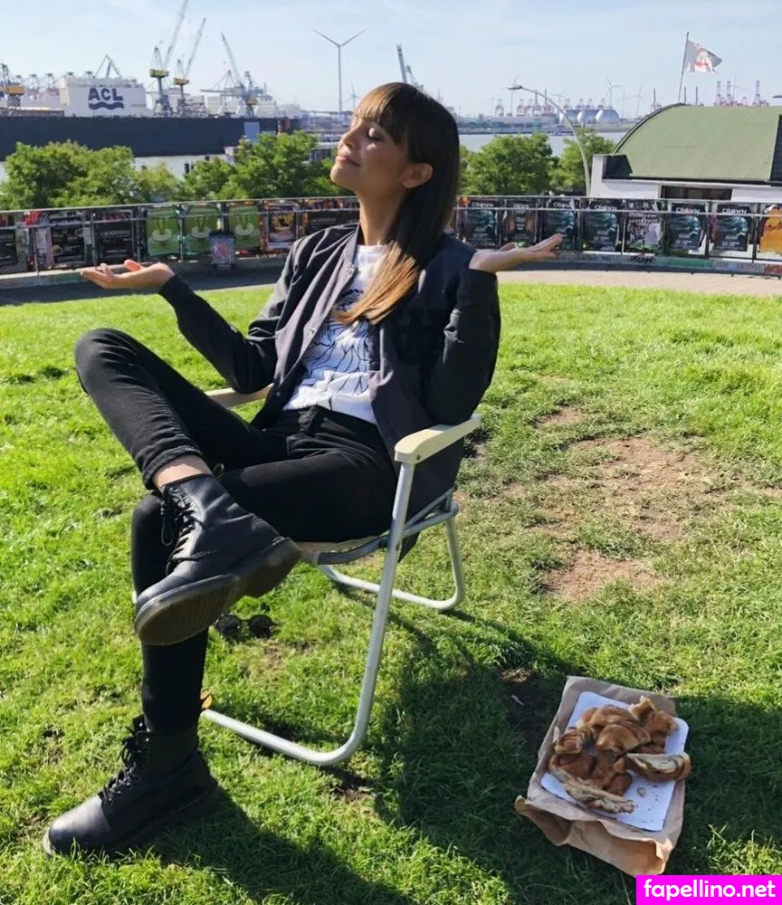 clairepopulaire Nude Leaked OnlyFans Photo #79Kwlyb9pt