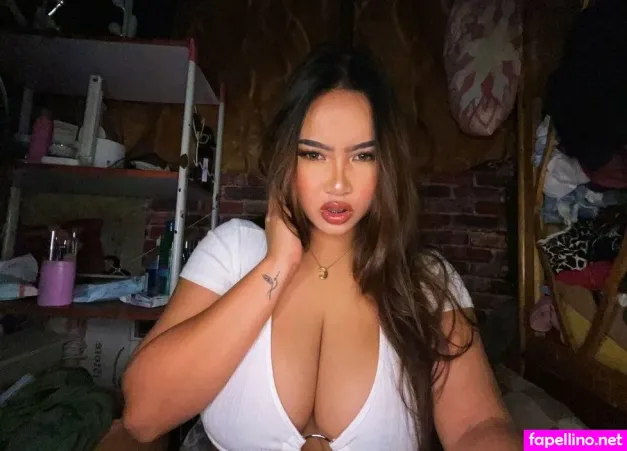 Claire Repollo OnlyFans Thumbnail #jccU24BDZv
