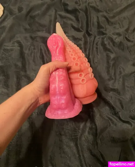 Claire Silversfree OnlyFans Thumbnail #9xKRYRUshU