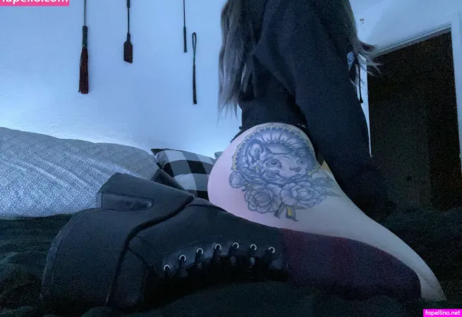 Claire Silversfree OnlyFans Thumbnail #uhRyOaZ7G5