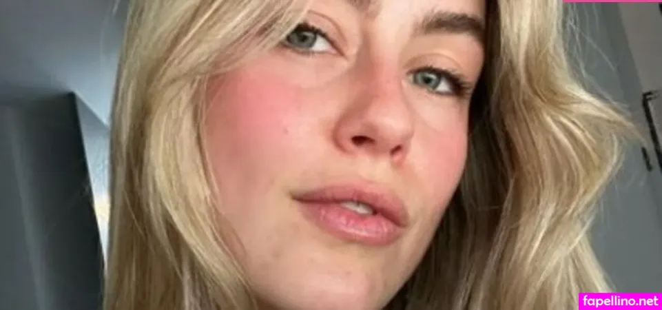 Claire Smith OnlyFans Thumbnail #IBH28VpDUM