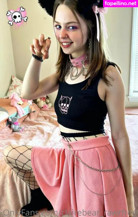 Clairebear Rawrfree OnlyFans Thumbnail #BUVaE6a6qP