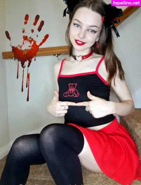 Clairebear Rawrfree OnlyFans Thumbnail #WVinFpUYeO