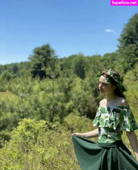 Clairebear Rawrfree OnlyFans Thumbnail #jffICNV9EY