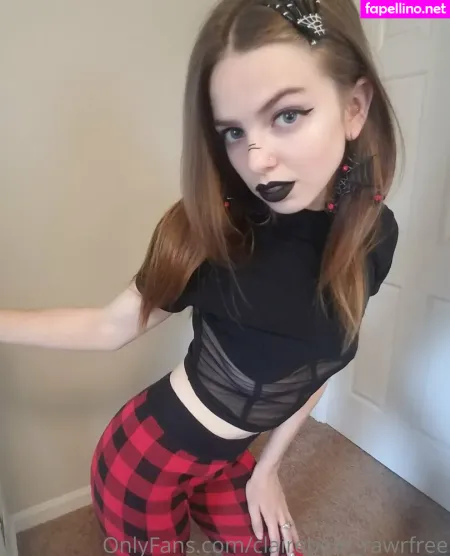 Clairebear Rawrfree OnlyFans Thumbnail #nLNimFcBbI