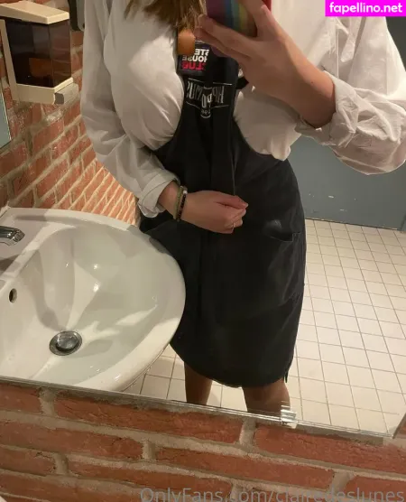 Clairedeslunes OnlyFans Thumbnail #mJKfGD7tAI