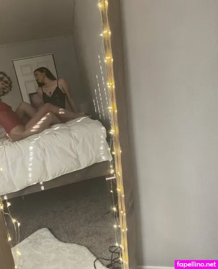 Claireefarmer 1 OnlyFans Thumbnail #KqUrnzymws