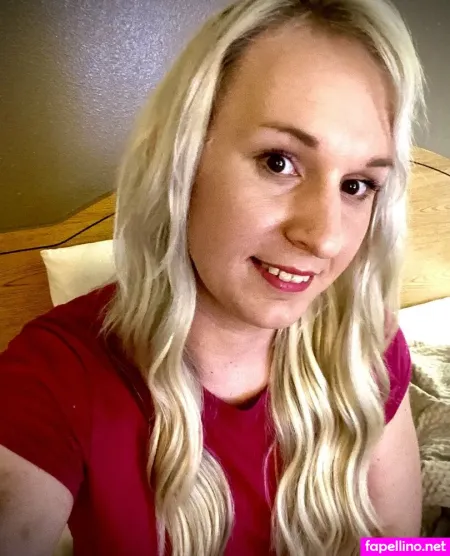 Clairesquaredfree Main Profile Photo