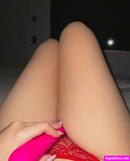 Clairexwhite OnlyFans Thumbnail #WBcw8gNa1d