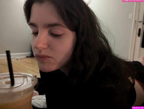 Claireyael OnlyFans Thumbnail #1s9N4xqwzq