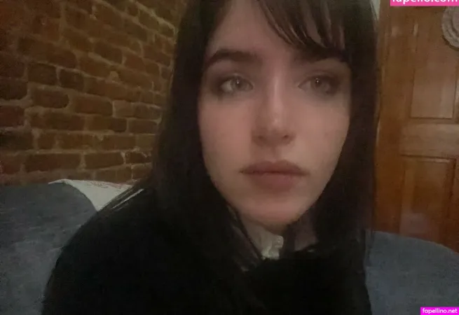 Claireyael OnlyFans Thumbnail #8m919XdoWn