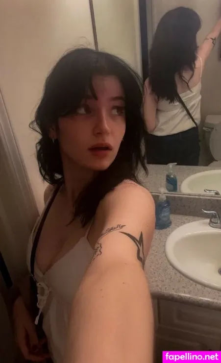 Claireyael OnlyFans Thumbnail #ugZodR5WlD