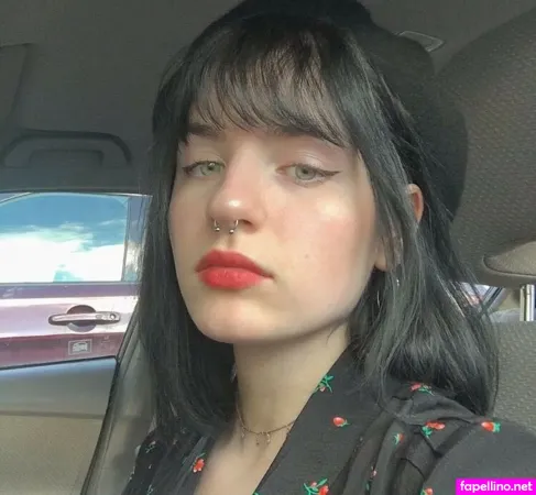 Claireyael OnlyFans Thumbnail #y4PudiJwA7