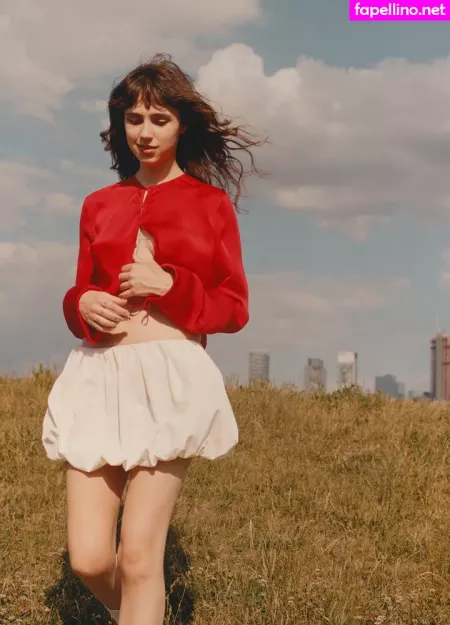 Clairo OnlyFans Thumbnail #5jobfpfati