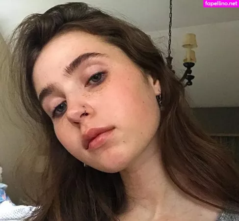Clairo OnlyFans Thumbnail #QMwdU6uo1C