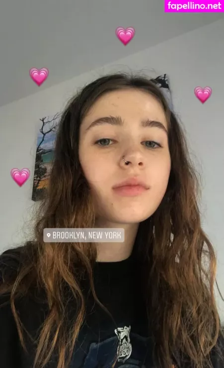 Clairo OnlyFans Thumbnail #bh8y8ZAuUi