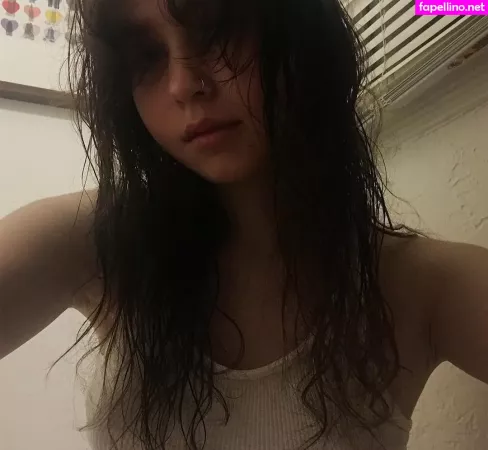 Clairo OnlyFans Thumbnail #oDv5B7twGI