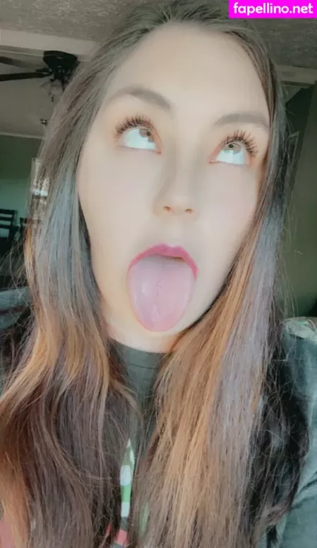 Clairrobinsvip OnlyFans Thumbnail #RxmskeMmls