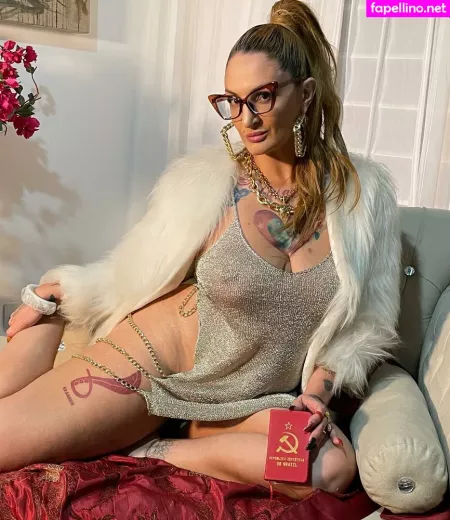 Clara Averbuck OnlyFans Thumbnail #iucxZAQIfY