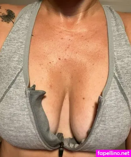 Clara Bella OnlyFans Thumbnail #nPtHEfpuNp