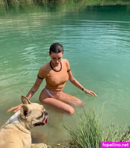 Clara Beneytout OnlyFans Thumbnail #FTf1sSPRZu