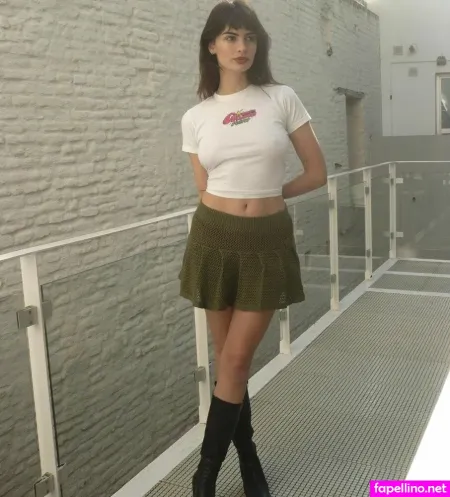 Clara Beneytout OnlyFans Thumbnail #WrXN9Wvho1