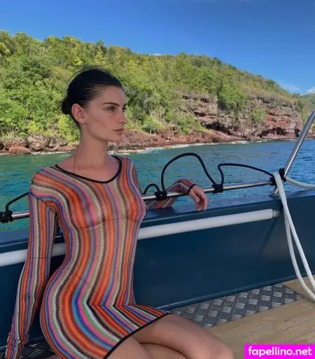 Clara Beneytout OnlyFans Thumbnail #XGJHkBadYe