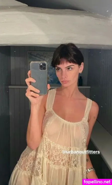 Clara Beneytout OnlyFans Thumbnail #yxlkVpPgaN