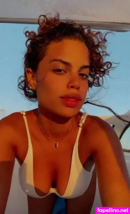Clara Buarque OnlyFans Thumbnail #xuKfjcoJW5